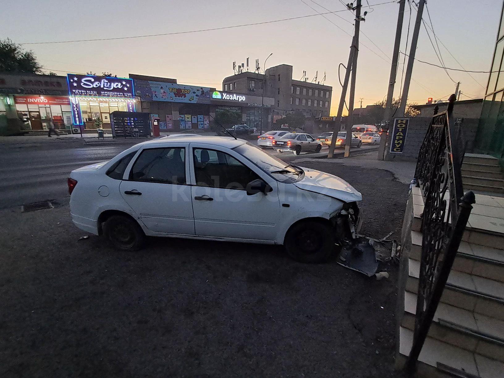 ВАЗ (Lada) Granta 2190 2014 г.