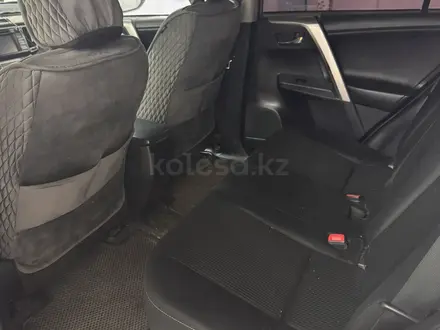 Toyota RAV4 2015 года за 8 500 000 тг. в Караганда – фото 20