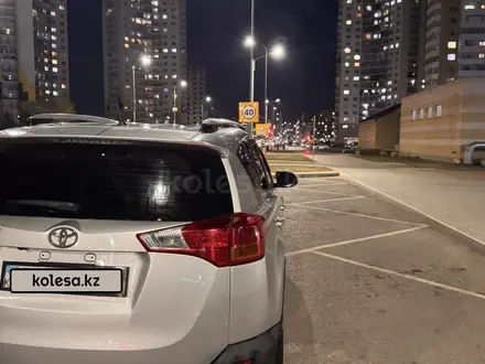 Toyota RAV4 2015 года за 8 500 000 тг. в Караганда – фото 9