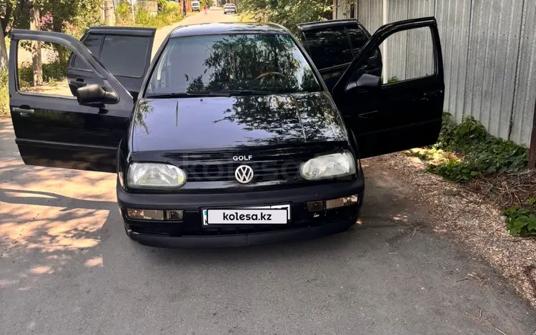 Volkswagen Golf 1994 года за 1 150 000 тг. в Алматы