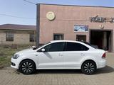 Volkswagen Polo 2014 года за 4 346 798 тг. в Уральск – фото 2