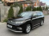Toyota Highlander 2013 года за 15 000 000 тг. в Алматы