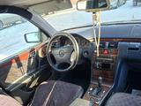 Mercedes-Benz E 230 1997 года за 3 500 000 тг. в Алматы – фото 2