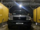 Toyota Land Cruiser 2000 года за 7 200 000 тг. в Уральск – фото 2