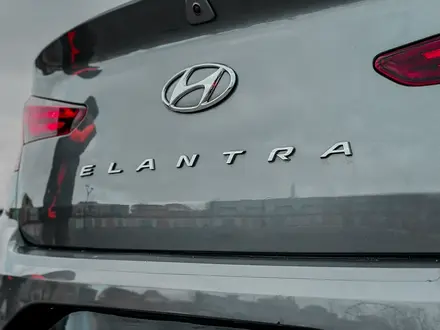 Hyundai Elantra 2019 года за 6 700 000 тг. в Актау – фото 13