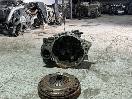 Mkpp Volkswagen Passat 1.8l mono за 140 000 тг. в Караганда