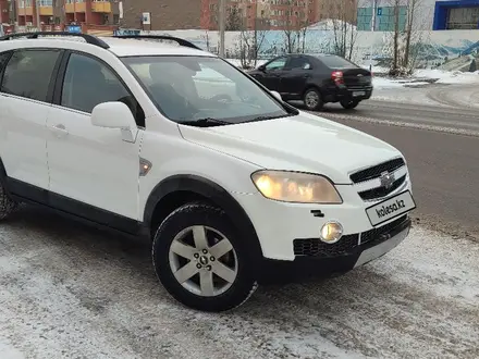 Chevrolet Captiva 2008 года за 4 200 000 тг. в Астана – фото 6