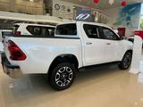 Toyota Hilux Prestige 2023 года за 26 880 000 тг. в Костанай – фото 4