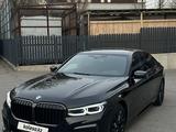 BMW 750 2020 года за 55 000 000 тг. в Алматы – фото 2