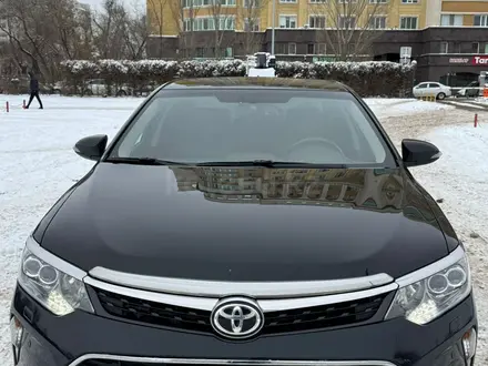 Toyota Camry 2018 года за 13 700 000 тг. в Астана – фото 11