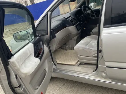 Nissan Bassara 2003 года за 3 200 000 тг. в Атырау – фото 10