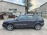 Volkswagen Golf 1993 года за 450 000 тг. в Тараз