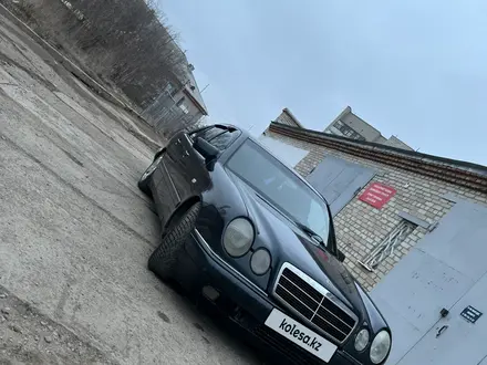 Mercedes-Benz E 320 1996 года за 2 000 000 тг. в Степногорск