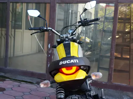 Ducati  SCRAMBLER ICON 2016 года за 2 790 000 тг. в Шымкент – фото 21