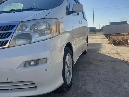 Toyota Alphard 2004 года за 6 000 000 тг. в Атырау – фото 3