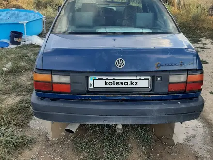 Volkswagen Passat 1988 года за 700 000 тг. в Байсерке – фото 4