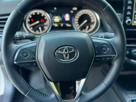 Toyota Camry 2021 года за 16 500 000 тг. в Астана – фото 9
