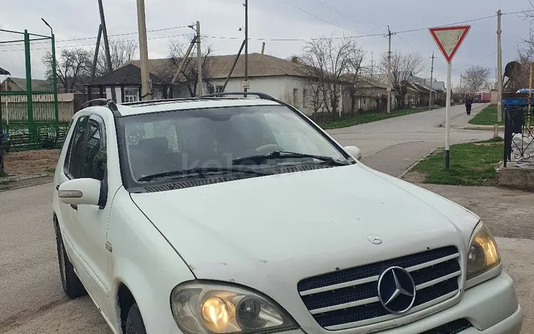 Mercedes-Benz ML 320 1999 годаүшін2 400 000 тг. в Жезказган