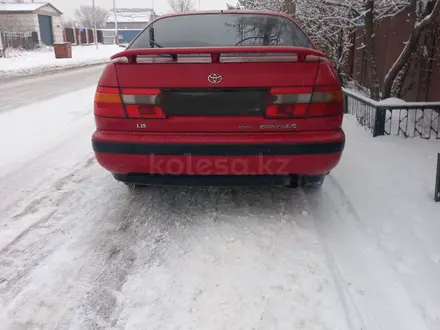 Toyota Carina E 1996 года за 2 500 000 тг. в Караганда – фото 2