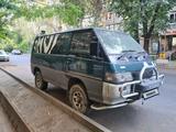 Mitsubishi Delica 1995 годаүшін285 000 тг. в Алматы