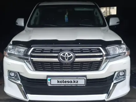 Toyota Land Cruiser 2018 года за 37 700 000 тг. в Алматы