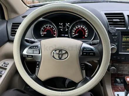 Toyota Highlander 2013 года за 16 500 000 тг. в Алматы – фото 2