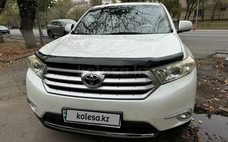 Toyota Highlander 2013 года за 16 500 000 тг. в Алматы