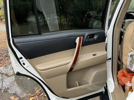 Toyota Highlander 2013 года за 16 500 000 тг. в Алматы – фото 8