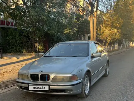 BMW 528 1999 года за 3 400 000 тг. в Шымкент – фото 3