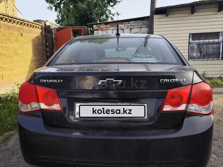 Chevrolet Cruze 2011 года за 3 000 000 тг. в Астана – фото 5