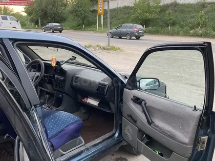 Volkswagen Passat 1989 года за 950 000 тг. в Алматы – фото 12
