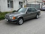 Mercedes-Benz E 200 1993 года за 2 000 000 тг. в Шымкент – фото 3