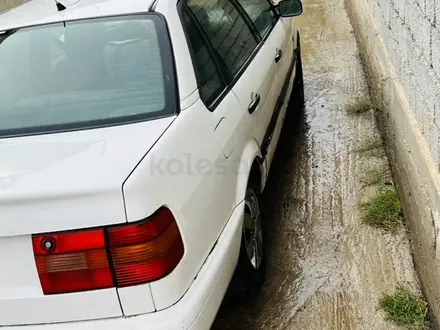 Volkswagen Passat 1994 года за 850 000 тг. в Шымкент – фото 4