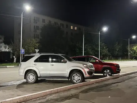 Toyota Fortuner 2014 года за 10 000 000 тг. в Астана – фото 8