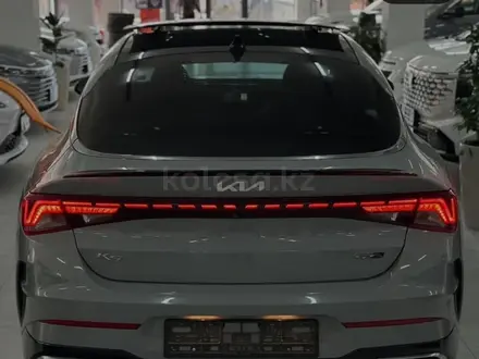 Kia K5 2021 года за 11 000 000 тг. в Шымкент