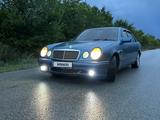 Mercedes-Benz E 240 1998 годаfor3 500 000 тг. в Караганда – фото 2