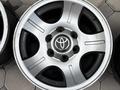 Оригинальные диски Toyota Land Cruiser 80 R16 6x139.7 ET0үшін180 000 тг. в Алматы – фото 5