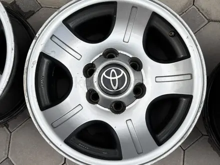 Оригинальные диски Toyota Land Cruiser 80 R16 6x139.7 ET0 за 180 000 тг. в Алматы – фото 5