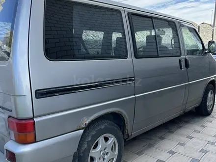 Volkswagen Caravelle 2000 года за 4 500 000 тг. в Павлодар – фото 4