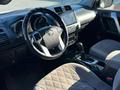 Toyota Land Cruiser Prado 2014 года за 14 990 000 тг. в Актобе – фото 21
