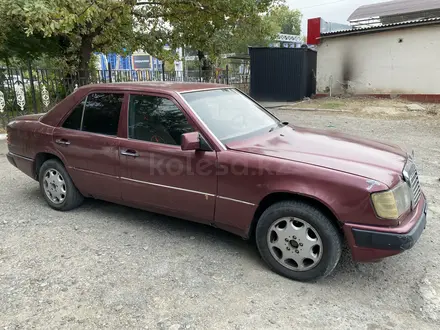 Mercedes-Benz E 230 1991 года за 950 000 тг. в Тараз