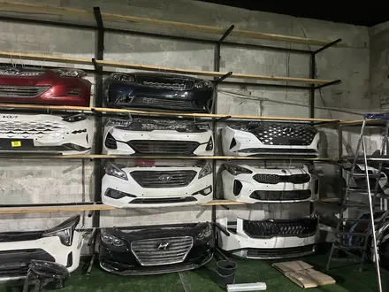 Бампер передний Hyundai за 12 000 тг. в Павлодар