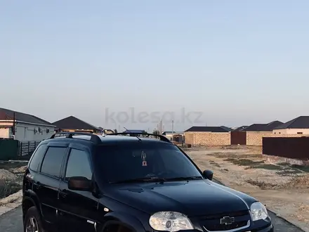 Chevrolet Niva 2015 года за 4 000 000 тг. в Атырау