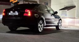 Skoda Octavia 2010 года за 3 950 000 тг. в Караганда – фото 4