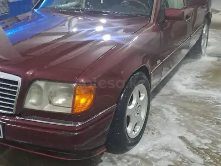 Mercedes-Benz E 220 1992 года за 2 900 000 тг. в Кызылорда