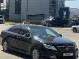 Toyota Camry 2013 годаүшін9 800 000 тг. в Усть-Каменогорск – фото 3