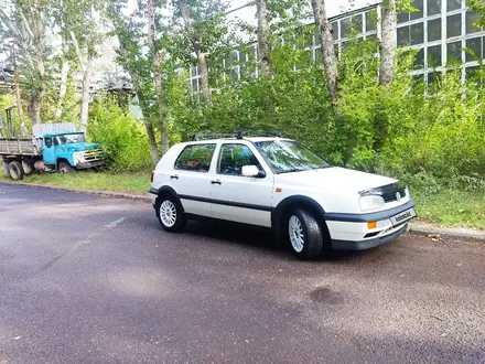 Volkswagen Golf 1993 года за 2 000 000 тг. в Астана – фото 4