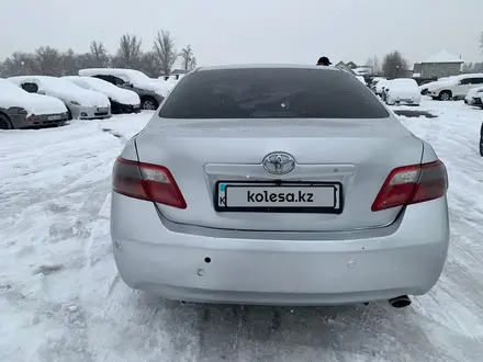 Toyota Camry 2007 года за 3 869 200 тг. в Алматы – фото 2
