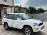 Toyota RAV4 1999 годаfor4 000 000 тг. в Талдыкорган – фото 2