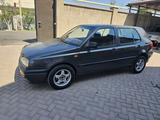 Volkswagen Golf 1993 годаүшін1 350 000 тг. в Тараз